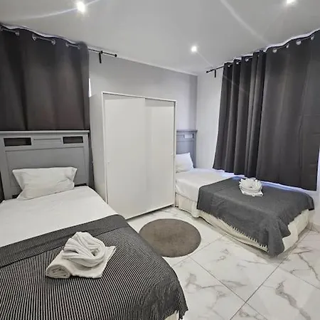 Апартаменты Vilanova Eight